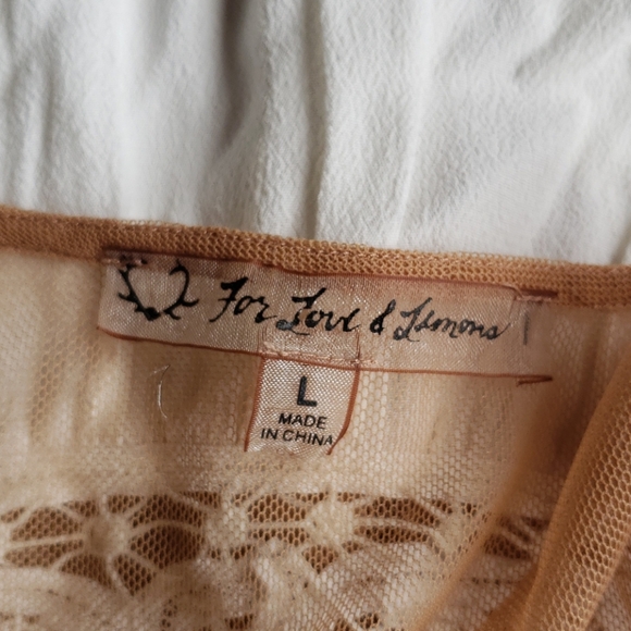 FOR LOVE & LEMONS White Lace Mesh Carmine Blouse L - Picture 8 of 15